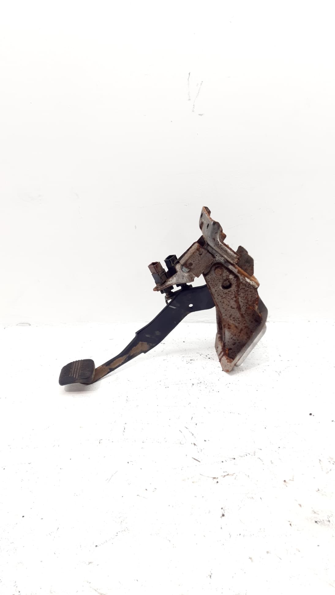 Pedal freno NISSAN X-TRAIL (T30) 2