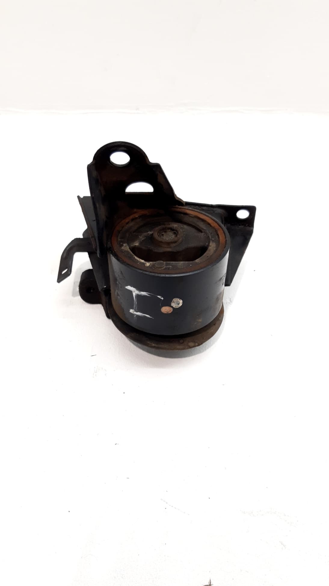 Soporte motor izquierdo NISSAN X-TRAIL (T30)