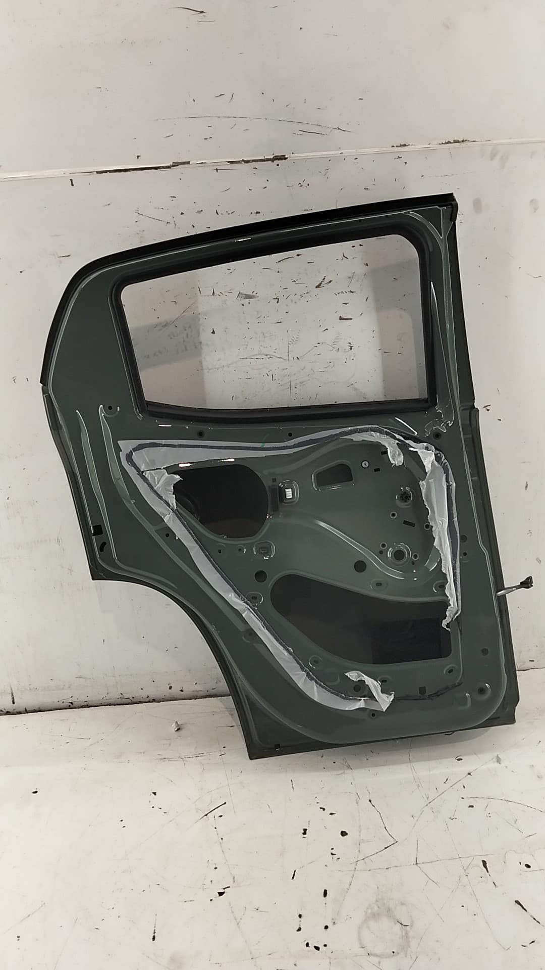 Puerta trasera izquierda DACIA SPRING 2