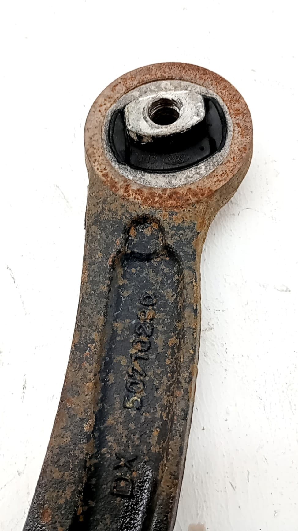 Brazo suspension inferior delantero derecho FORD KA+ 2