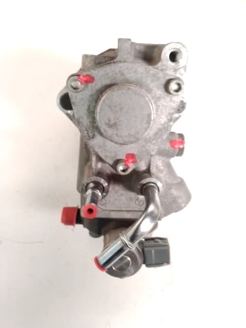Bomba inyeccion VOLVO XC60 4