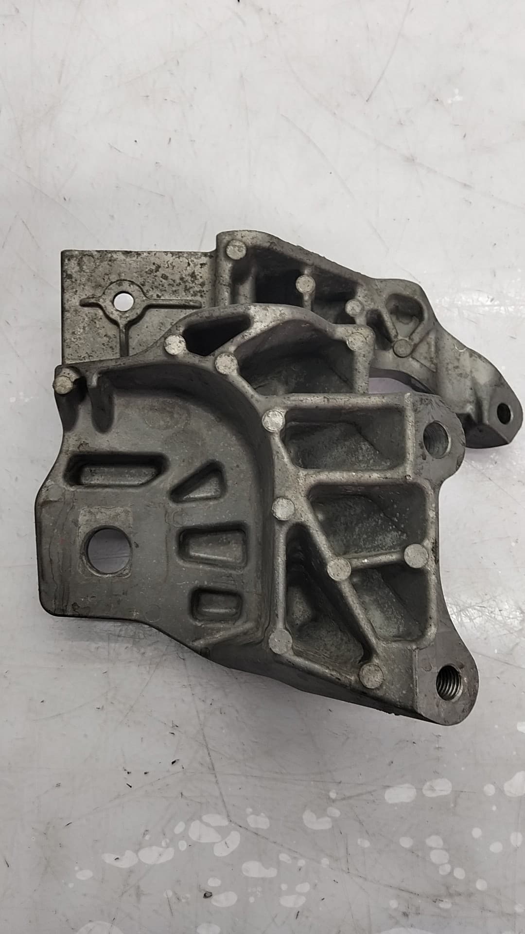 Soporte motor VOLVO XC60 2