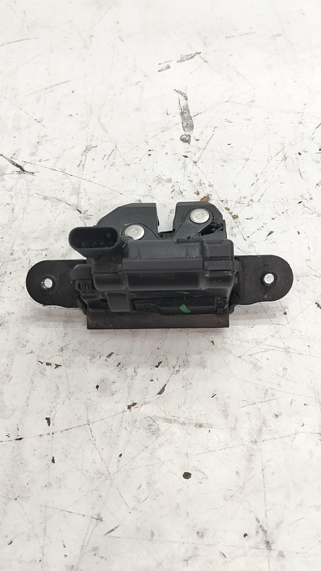 Cerradura maletero / porton FIAT 500E 2