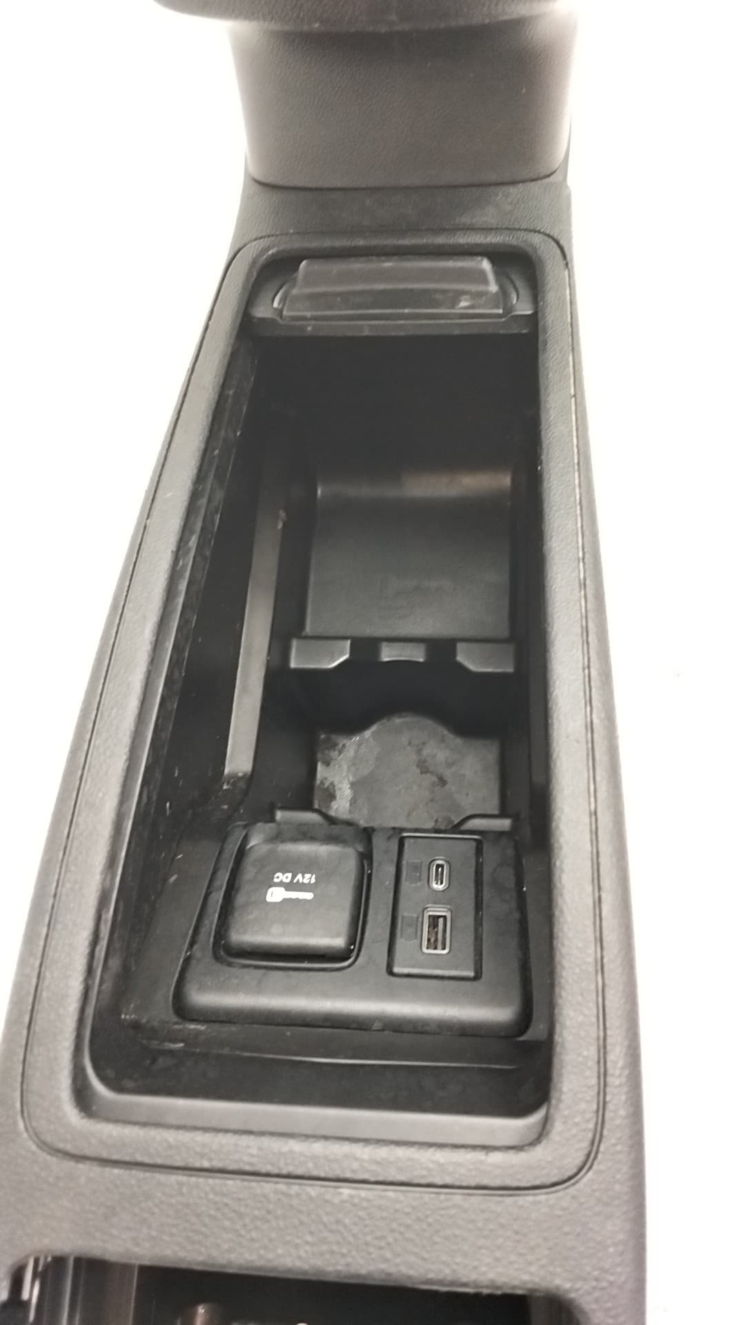 Consola central FIAT 500E 3