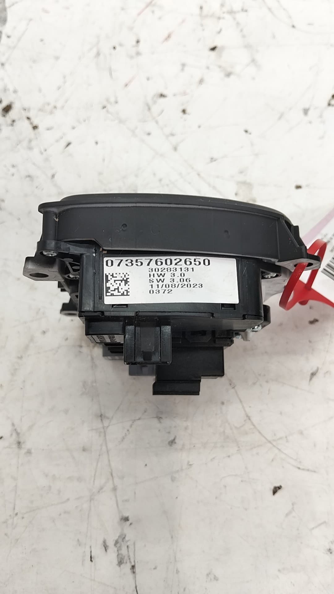 Freno de mano electrico FIAT 500E 3