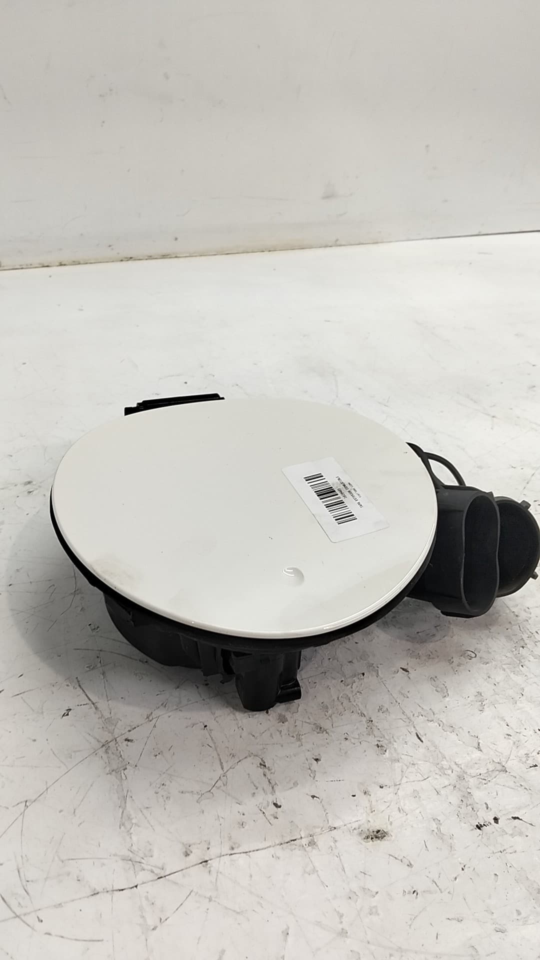 Tapa exterior combustible FIAT 500E 3