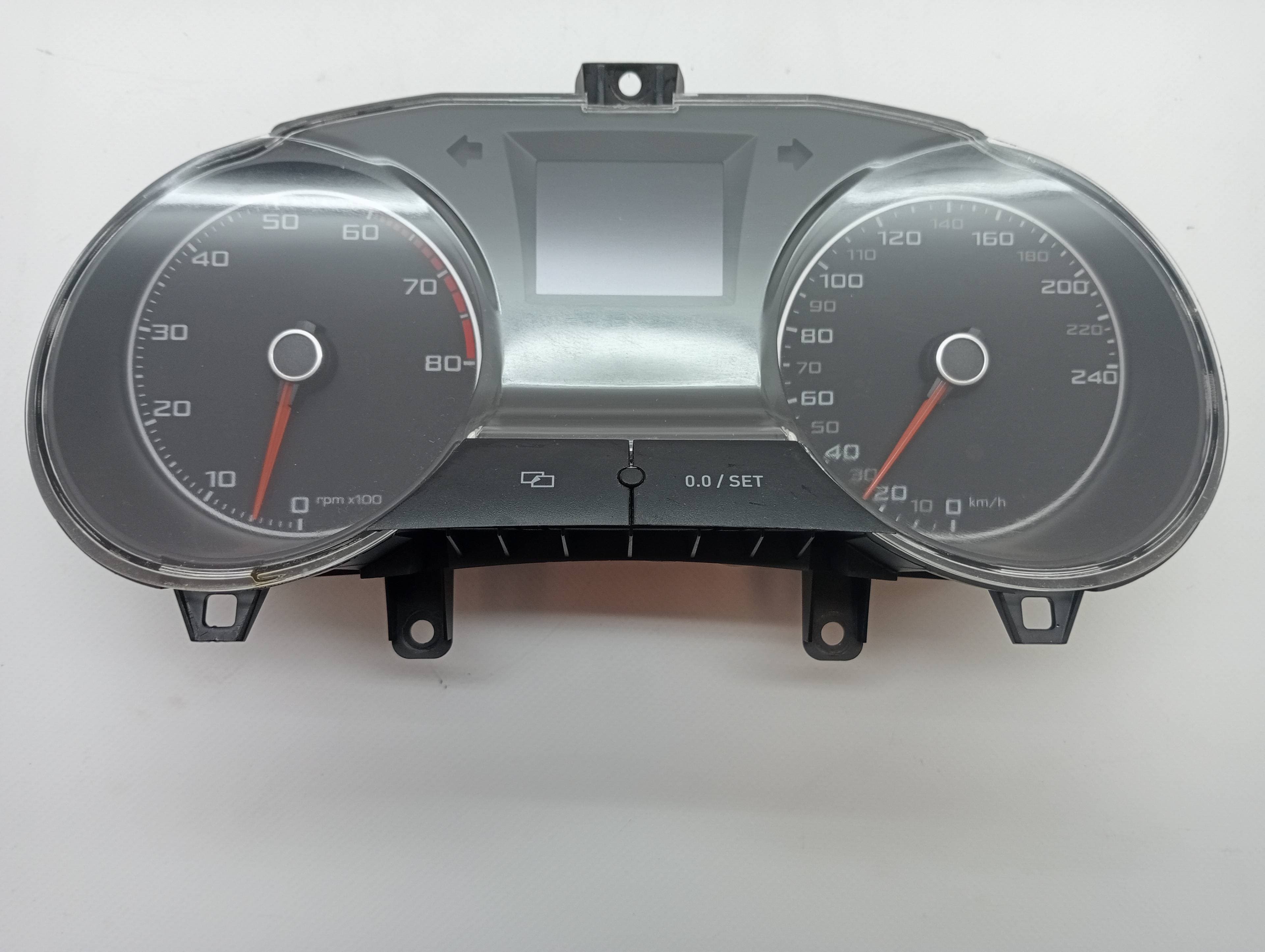 Cuadro instrumentos SEAT IBIZA V 2