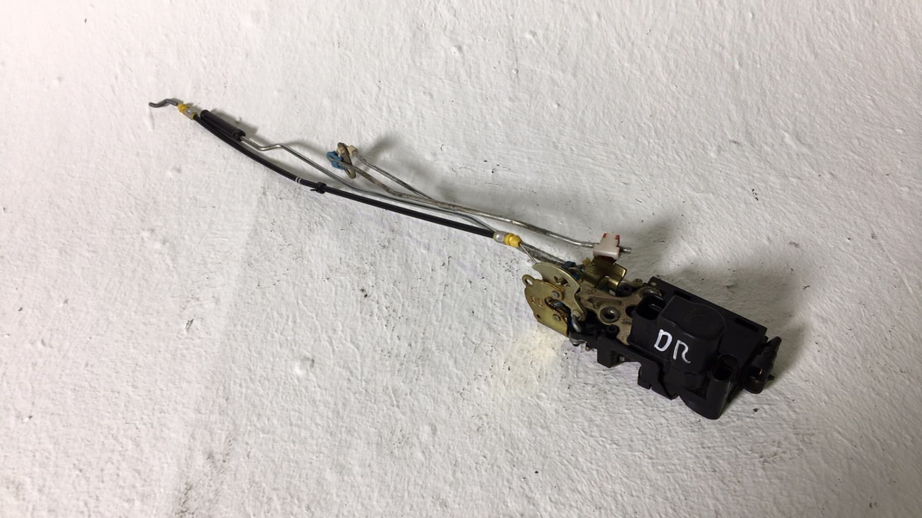 Cerradura puerta delantera derecha SSANGYONG REXTON