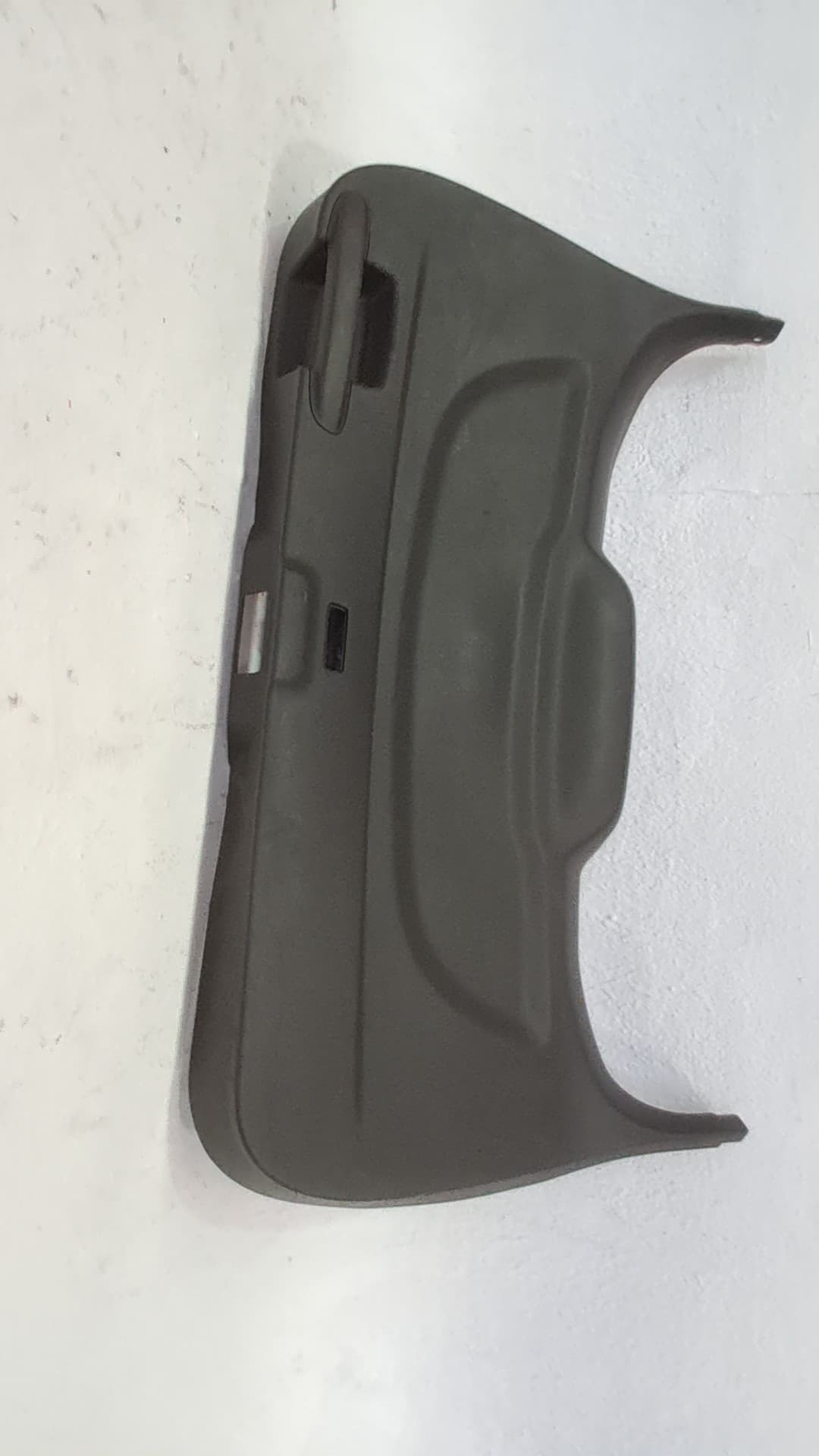 Guarnecido porton trasero FORD KUGA (CBS)