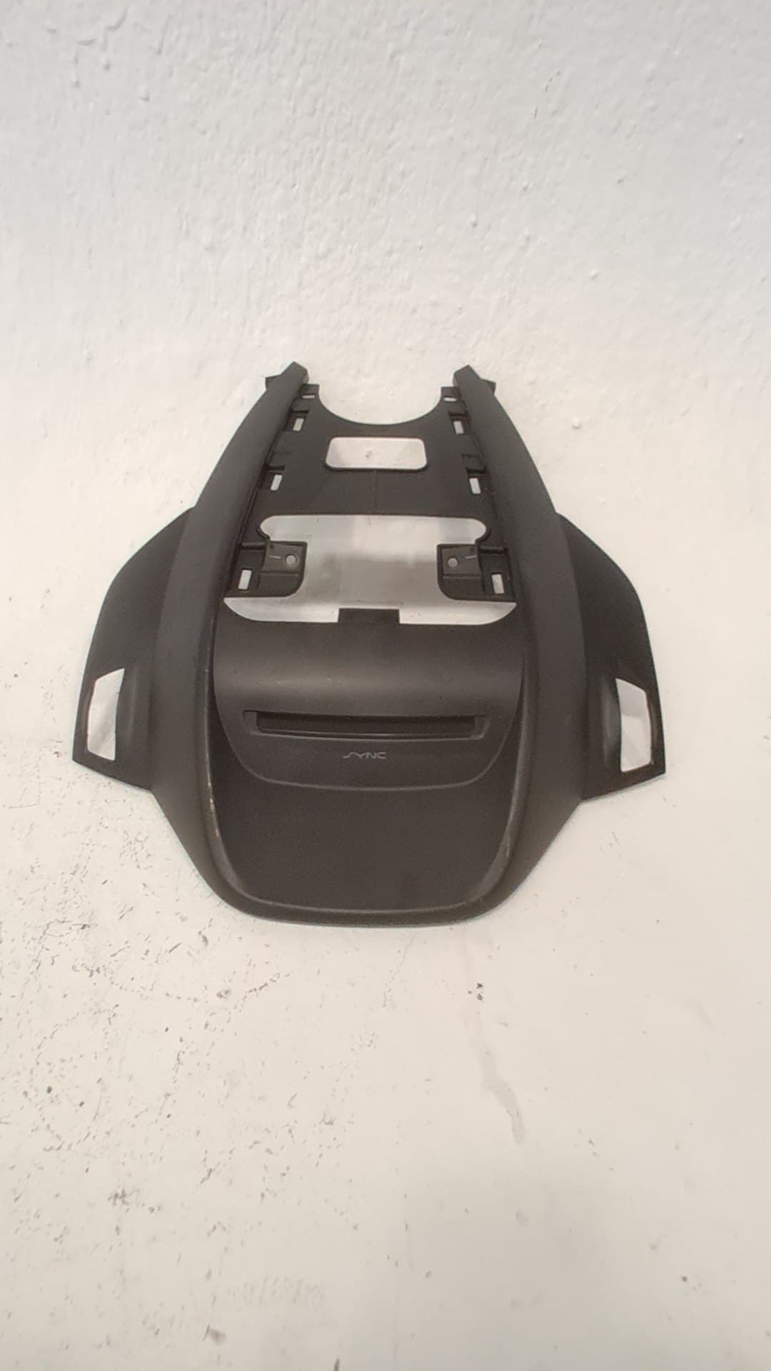 Moldura interior FORD KUGA (CBS)