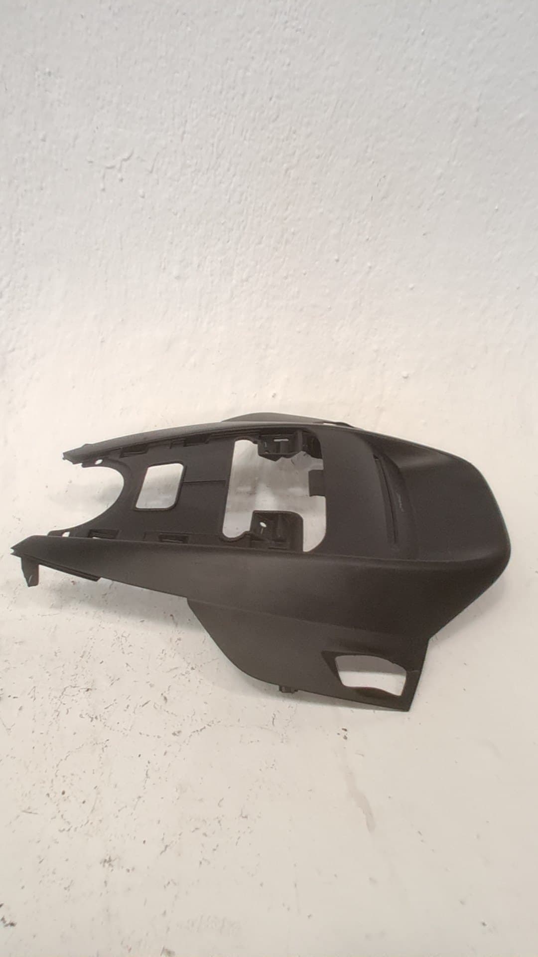 Moldura interior FORD KUGA (CBS) 3