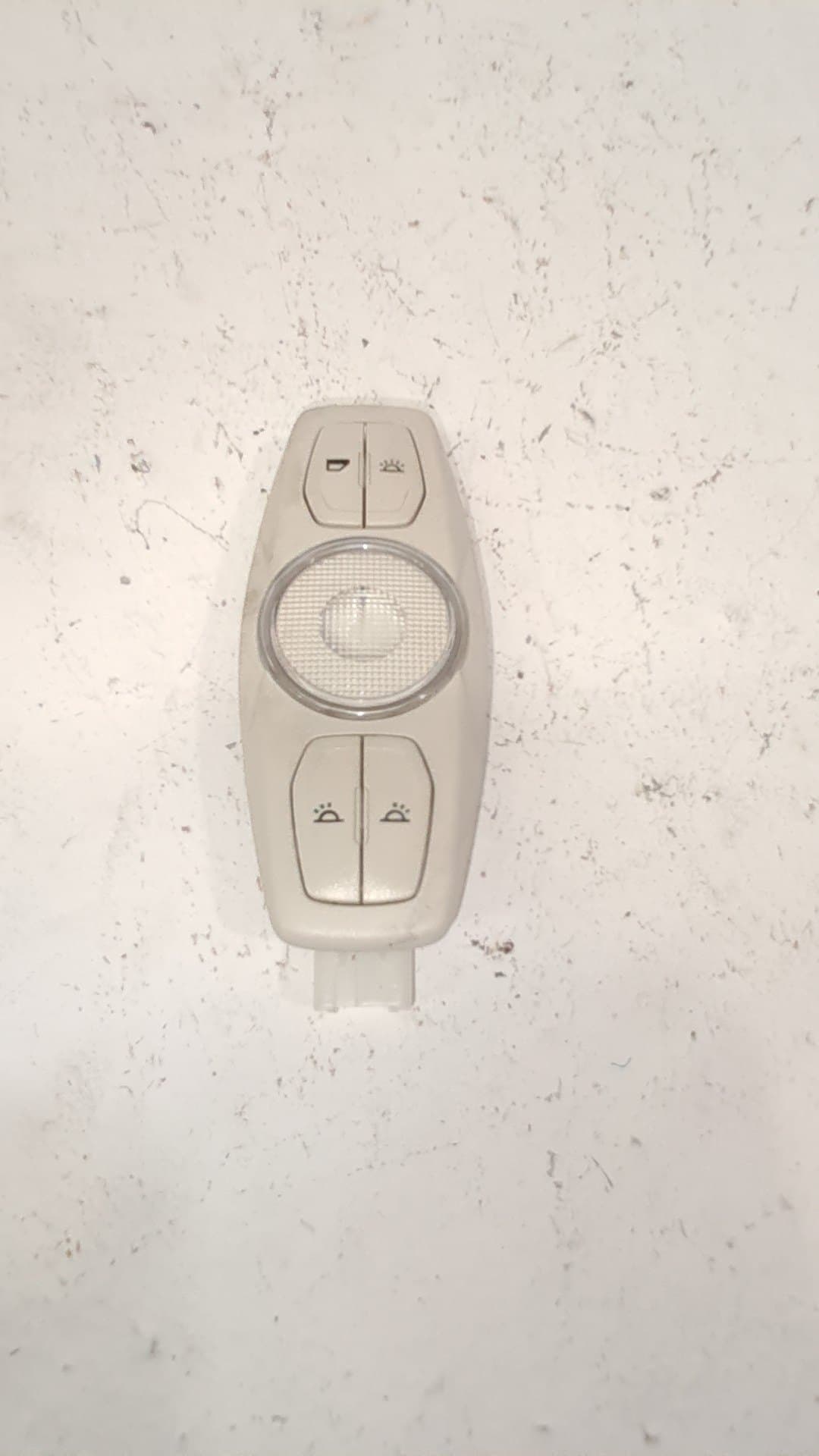 Luz interior FORD KUGA (CBS)