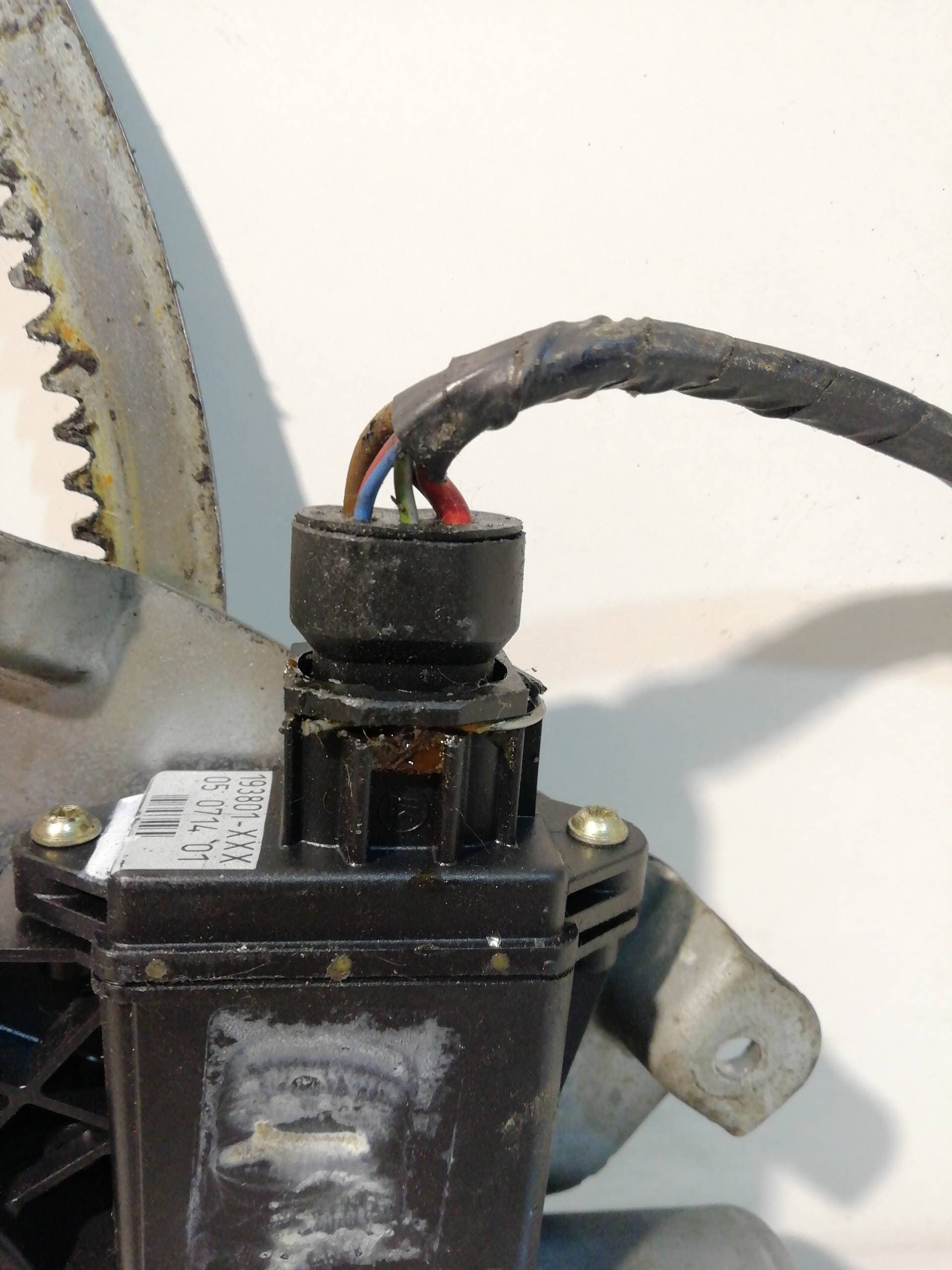 Motor elevalunas delantero derecho OPEL OMEGA B 3