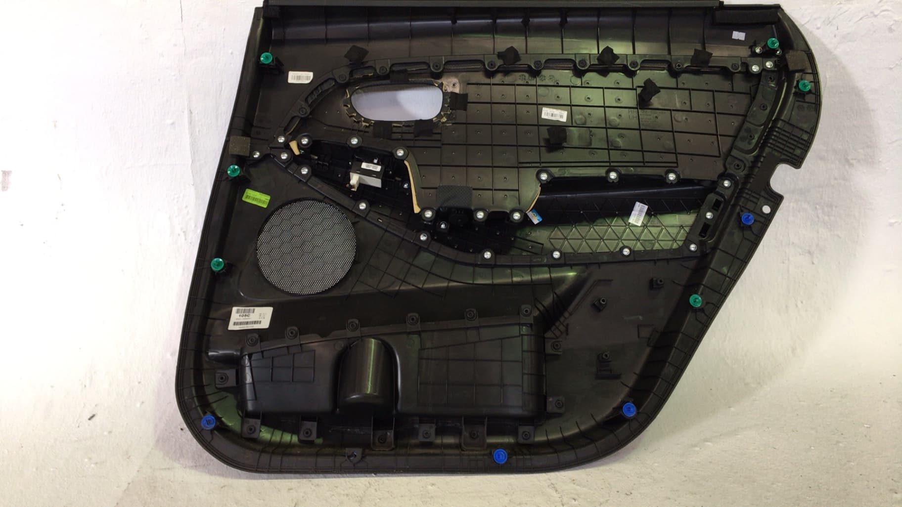 Recambio KIA CARENS ref. 83305A4030PX1 2