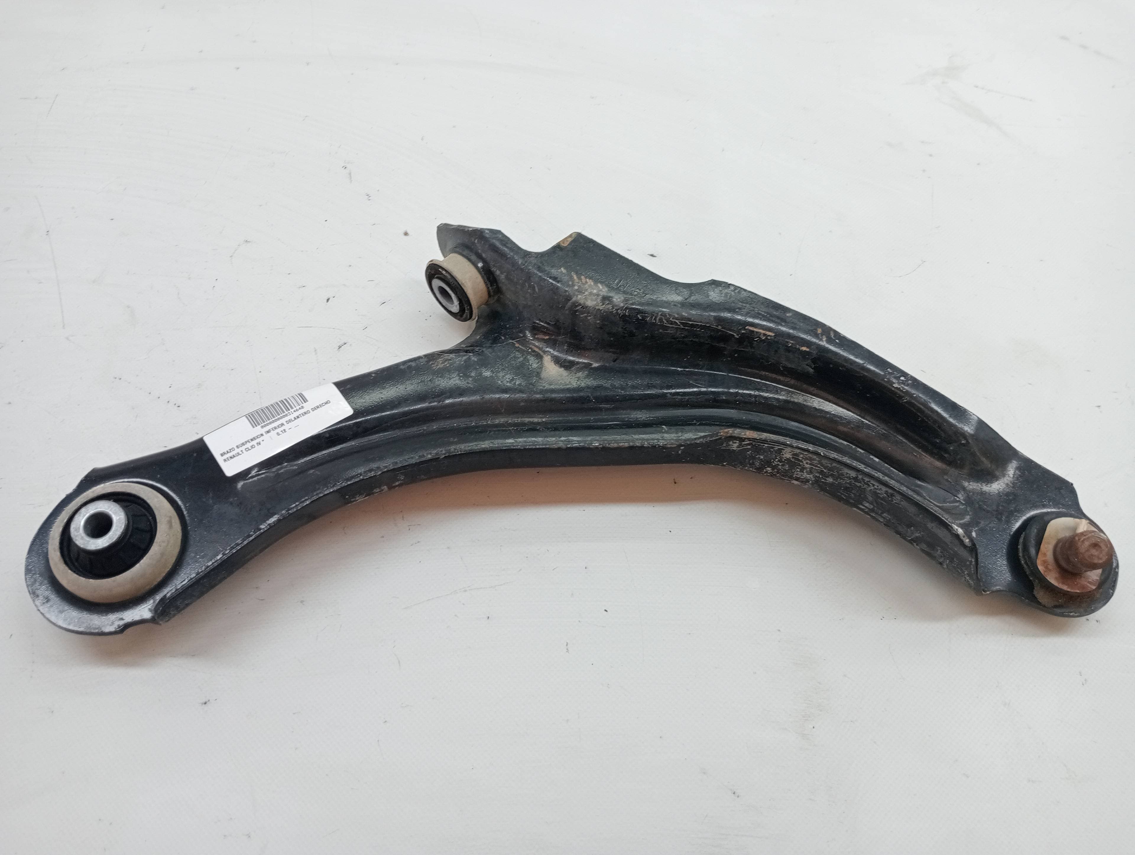 Brazo suspension inferior delantero derecho RENAULT CLIO IV