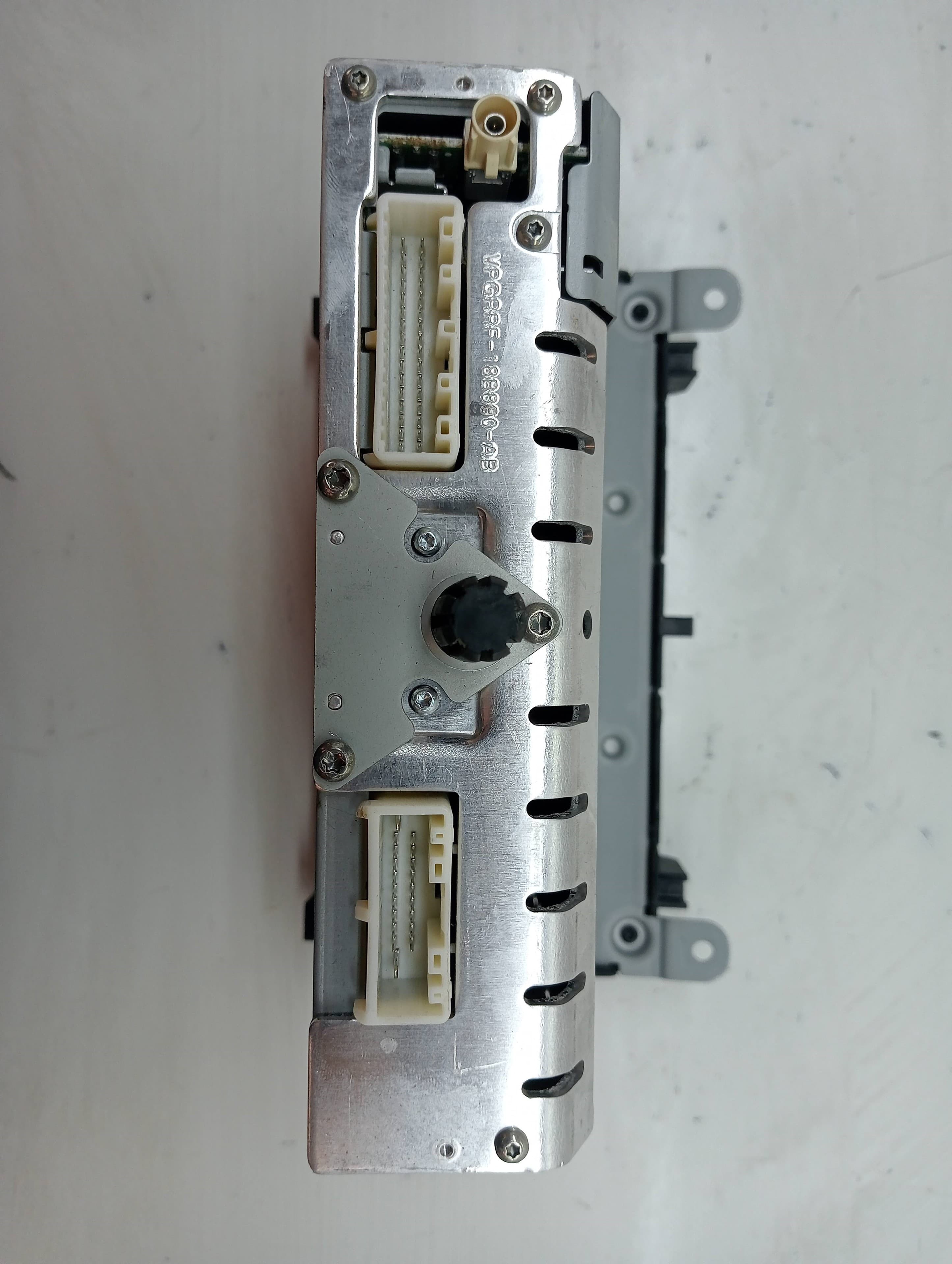 Sistema audio / radio cd RENAULT CLIO IV 2