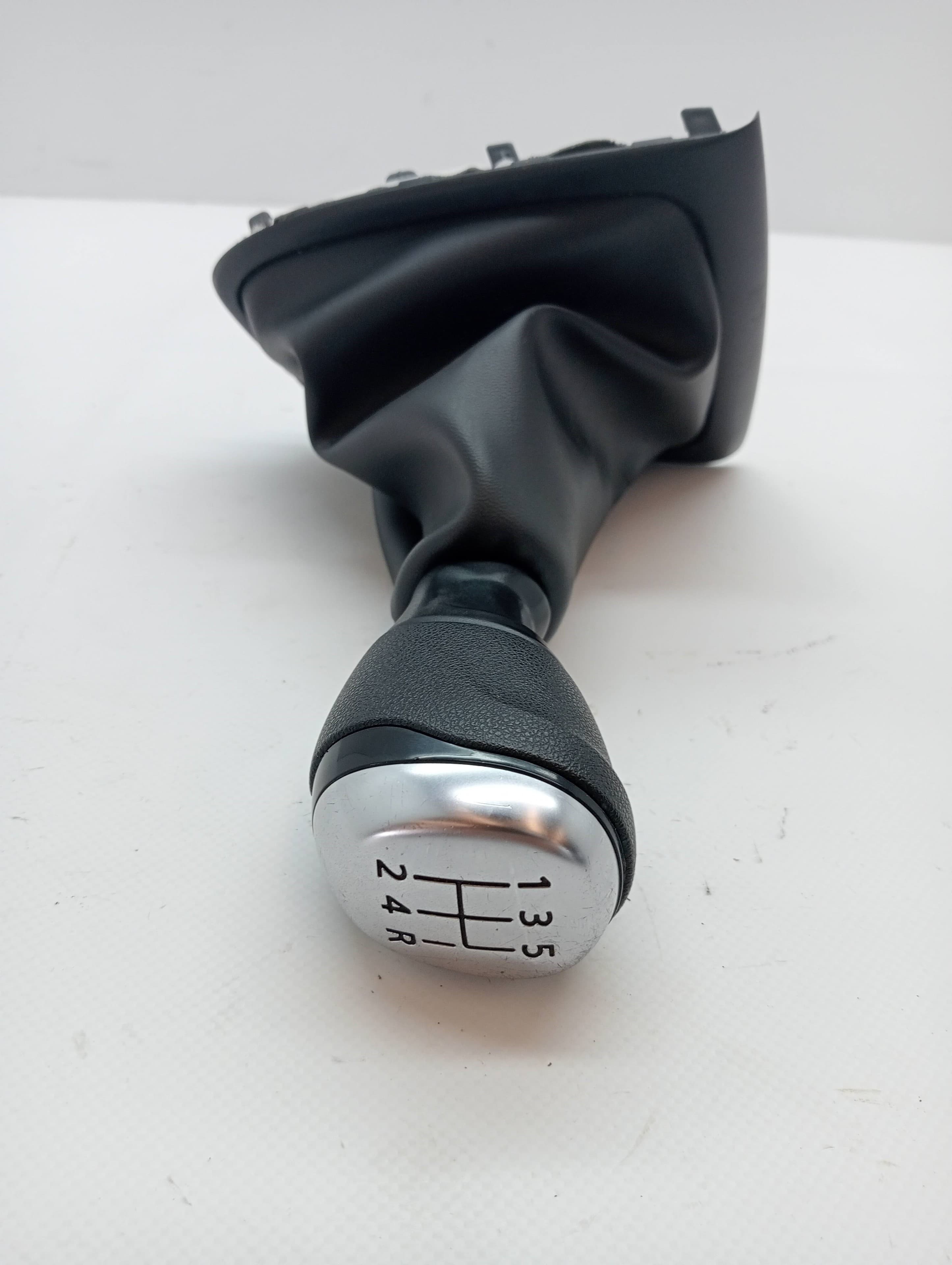 Pomo palanca cambio RENAULT CLIO IV