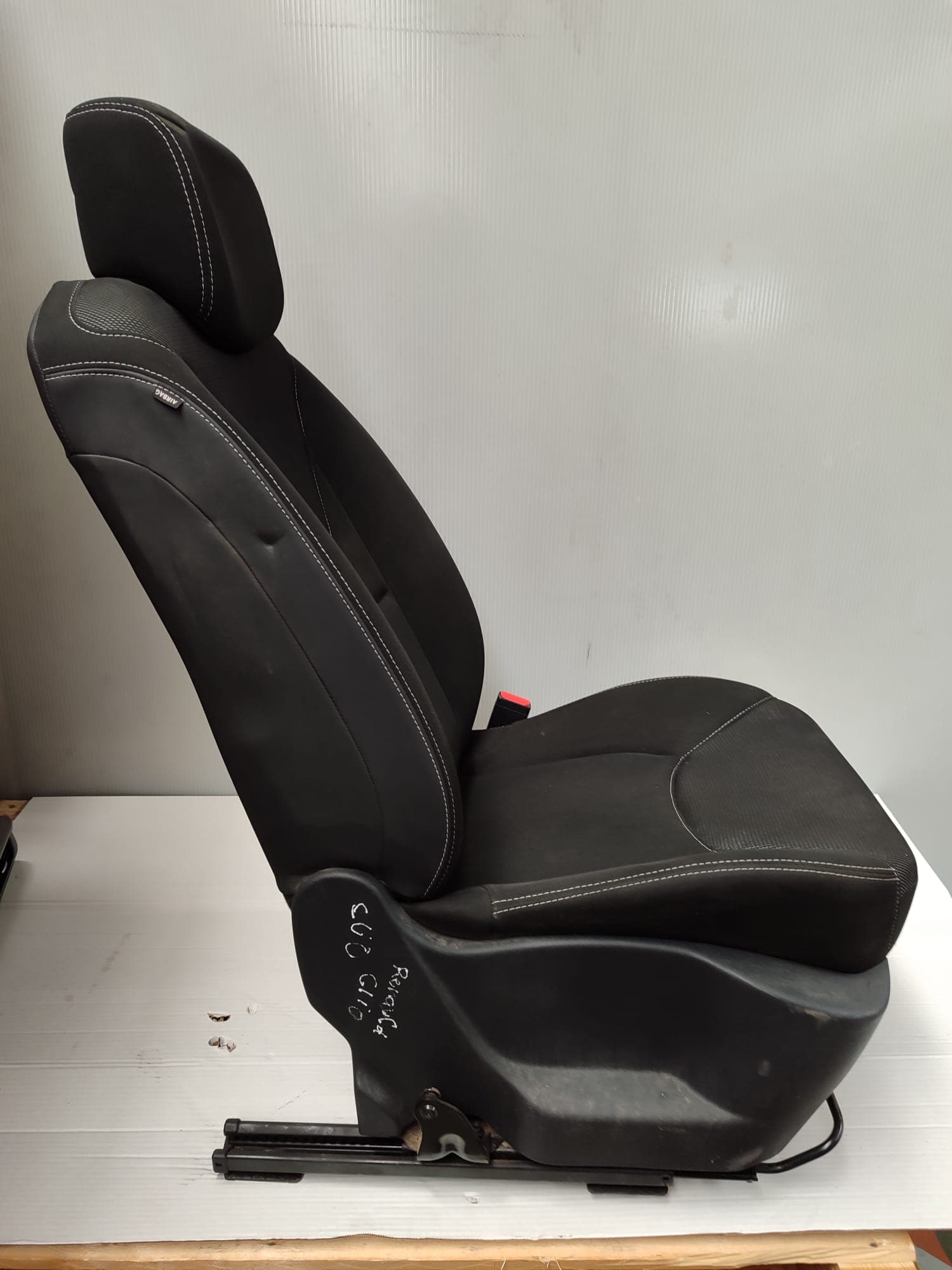 Asiento delantero derecho RENAULT CLIO IV 3