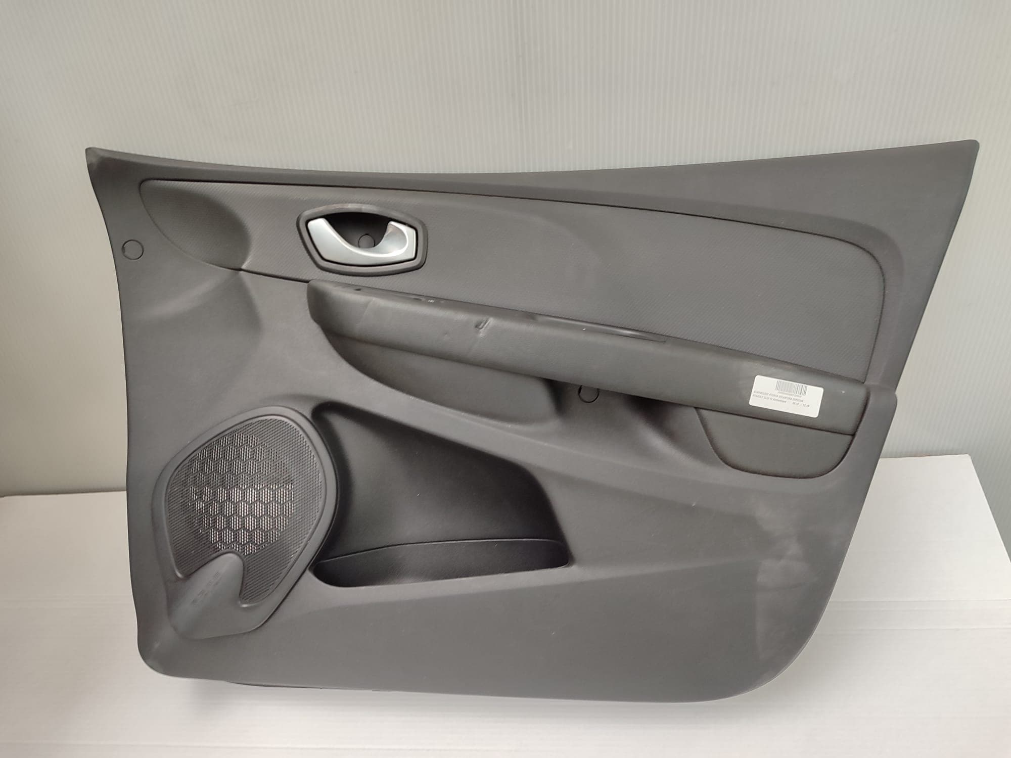 Guarnecido puerta delantera derecha RENAULT CLIO IV