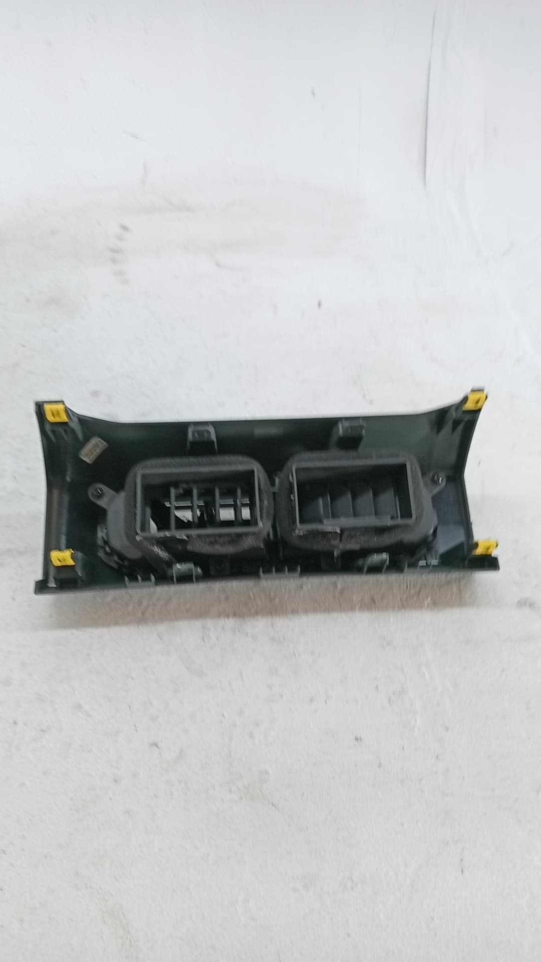 Recambio DACIA SPRING ref. 687504850R 2