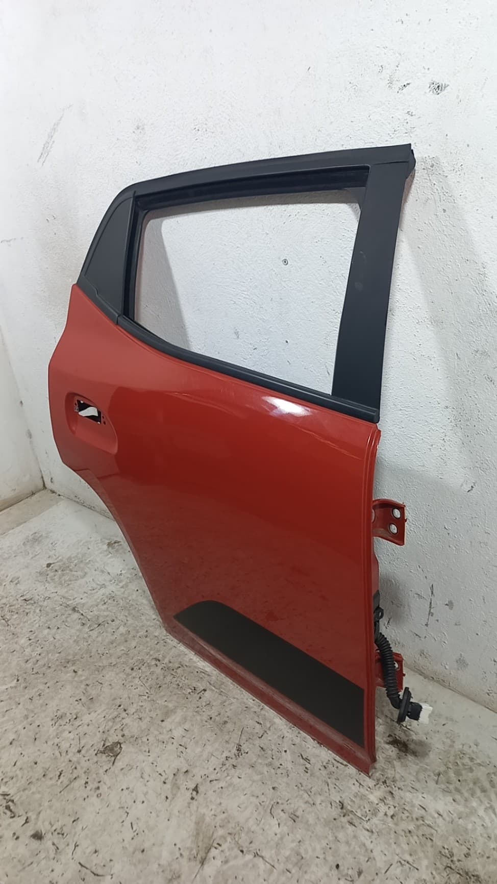 Puerta trasera derecha DACIA SPRING 4