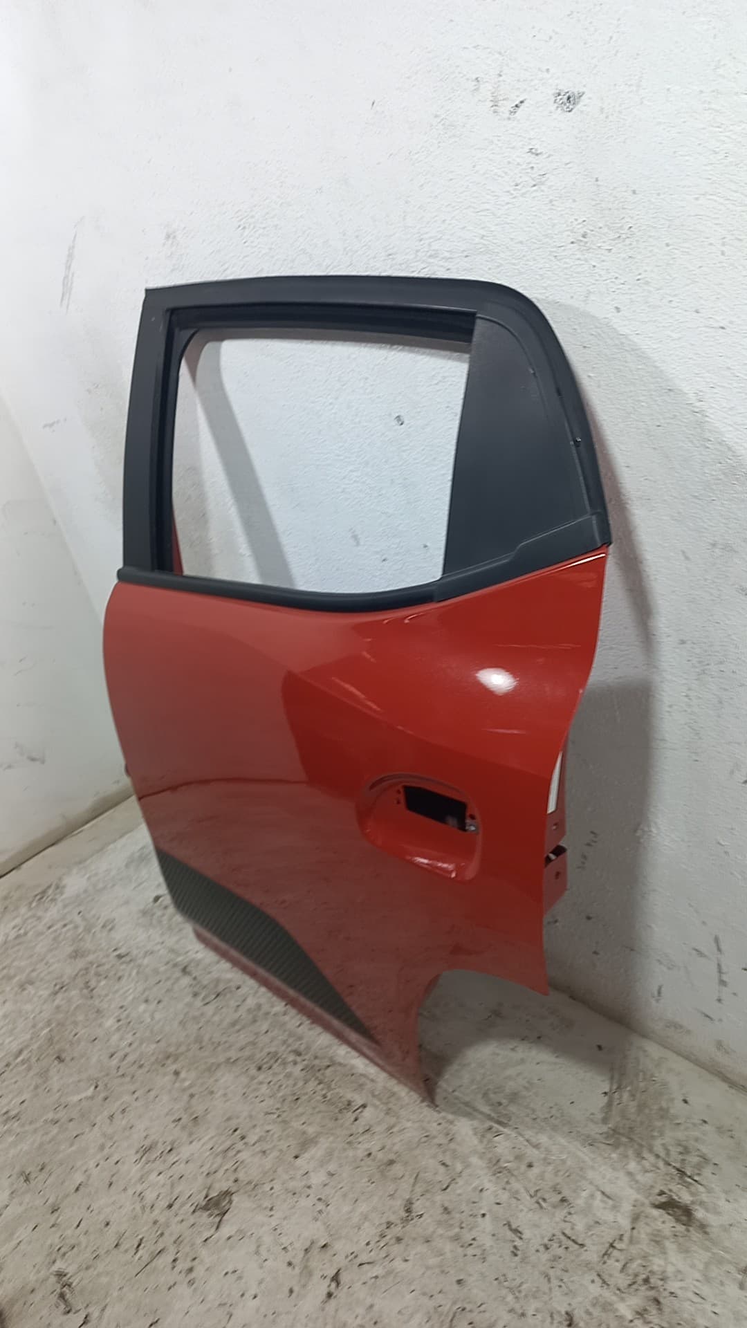 Puerta trasera izquierda DACIA SPRING 3