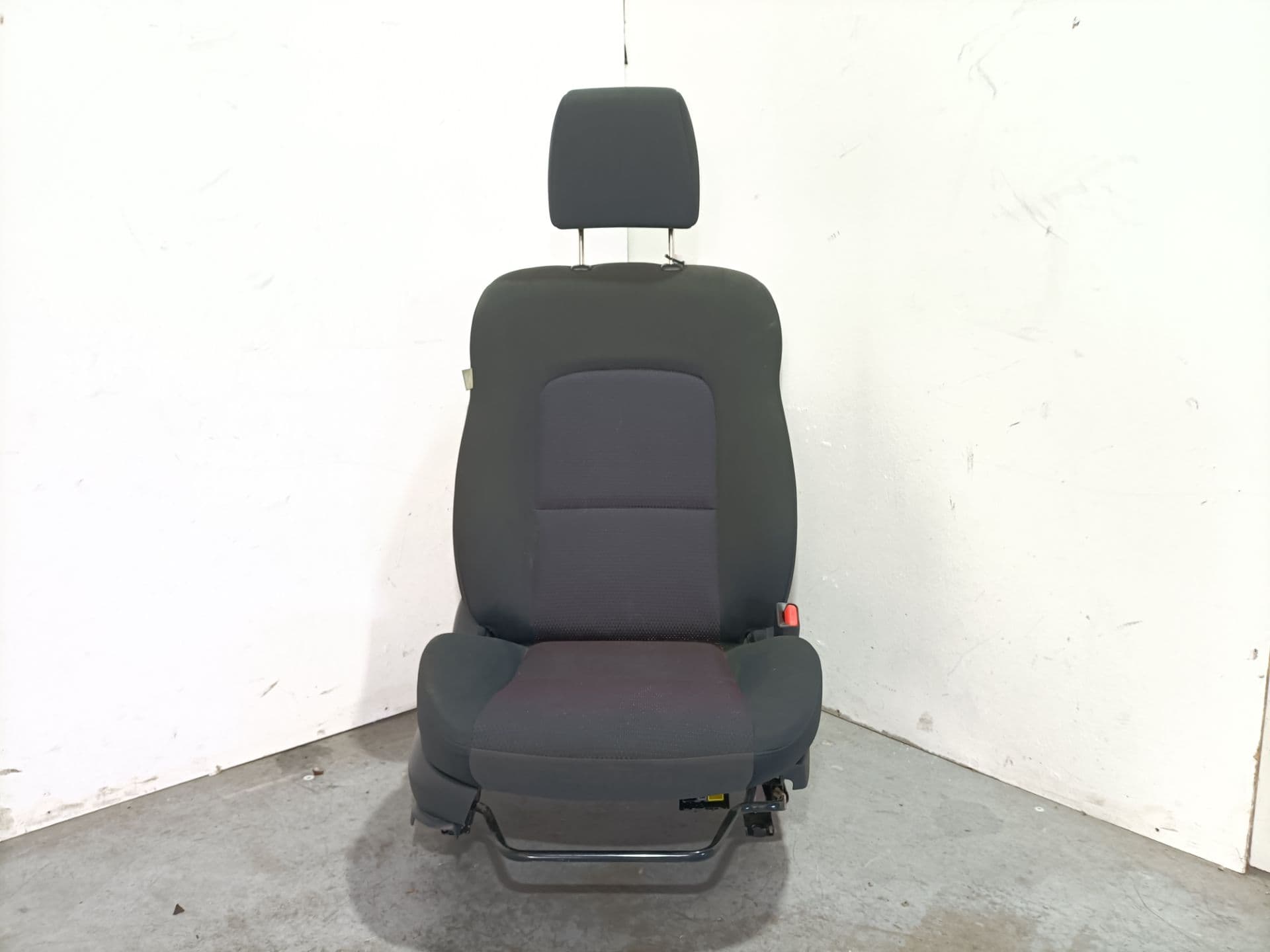 Asiento delantero derecho MAZDA 3 BERLINA (BK)