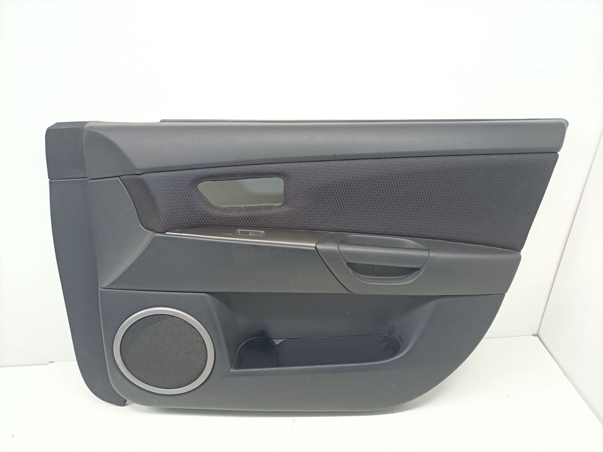 Guarnecido puerta delantera derecha MAZDA 3 BERLINA (BK) 2