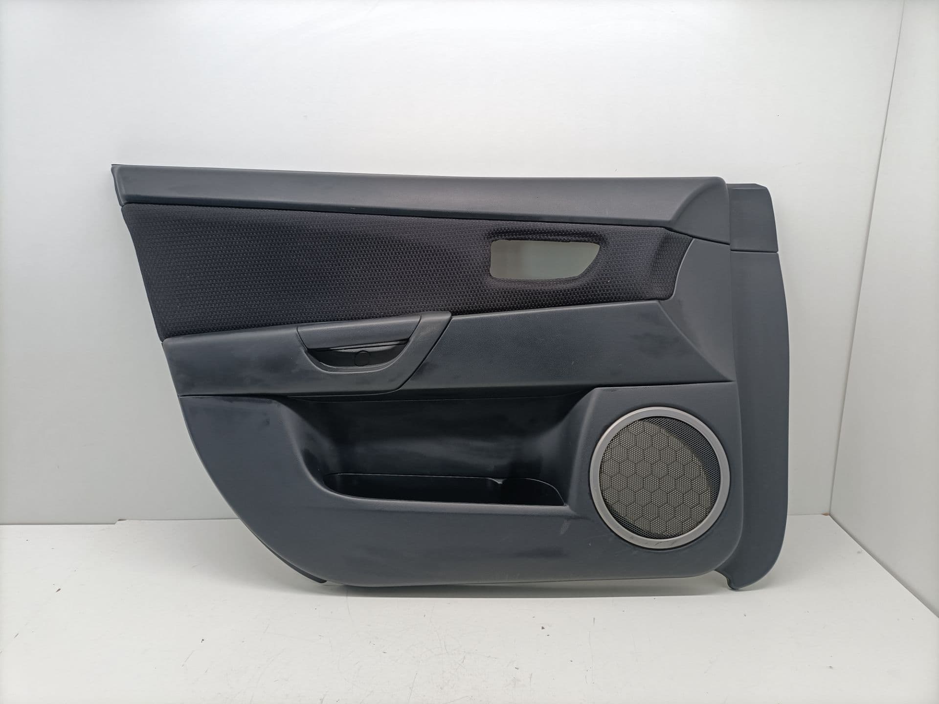 Recambio MAZDA 3 BERLINA (BK) ref. BS3H68450B02
