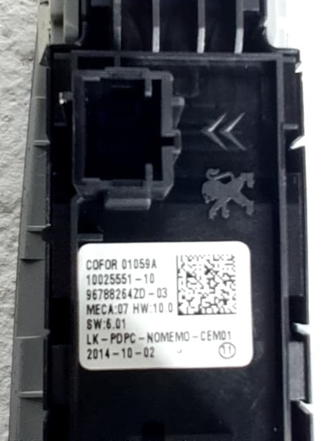 Mando elevalunas delantero izquierdo PEUGEOT 308 2