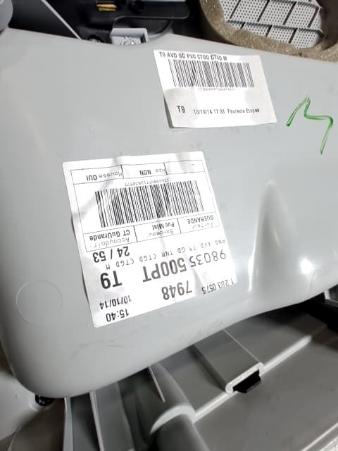 Guarnecido puerta delantera derecha PEUGEOT 308 2