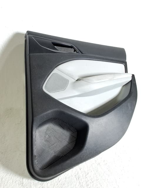 Guarnecido puerta trasera derecha PEUGEOT 308 4