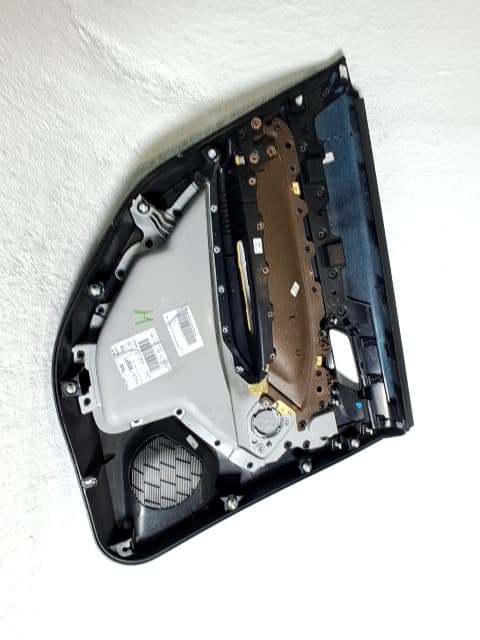 Guarnecido puerta trasera derecha PEUGEOT 308 3