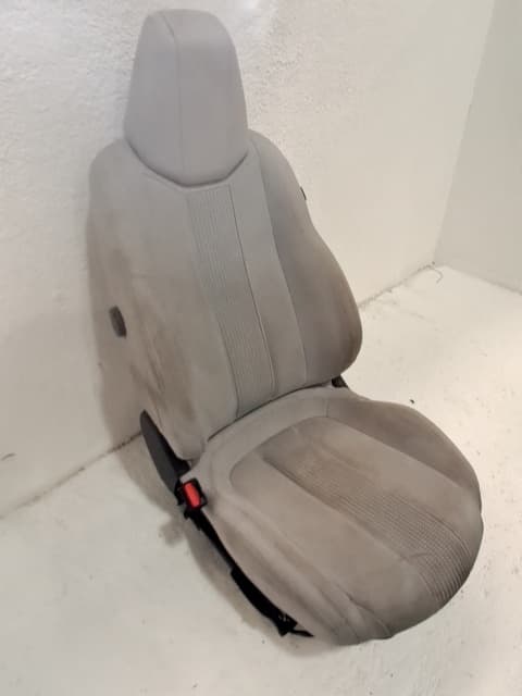 Asiento delantero izquierdo PEUGEOT 308 4