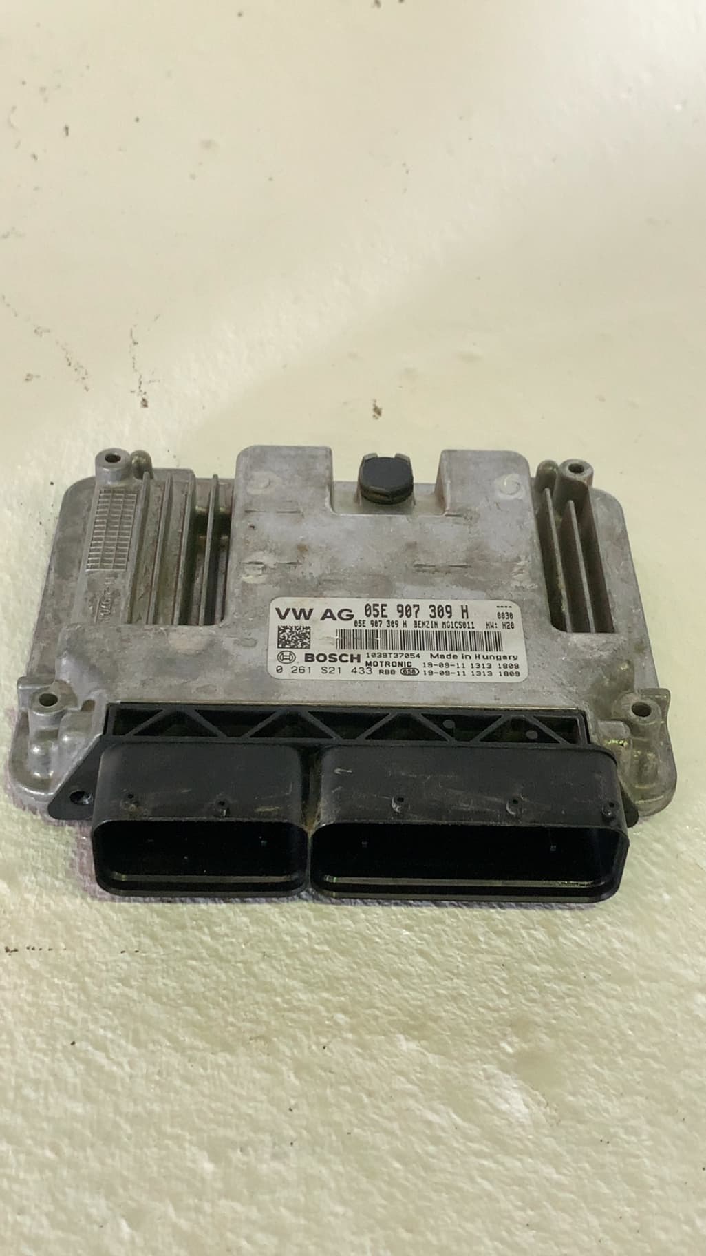 Centralita motor uce SEAT ATECA (KH7)