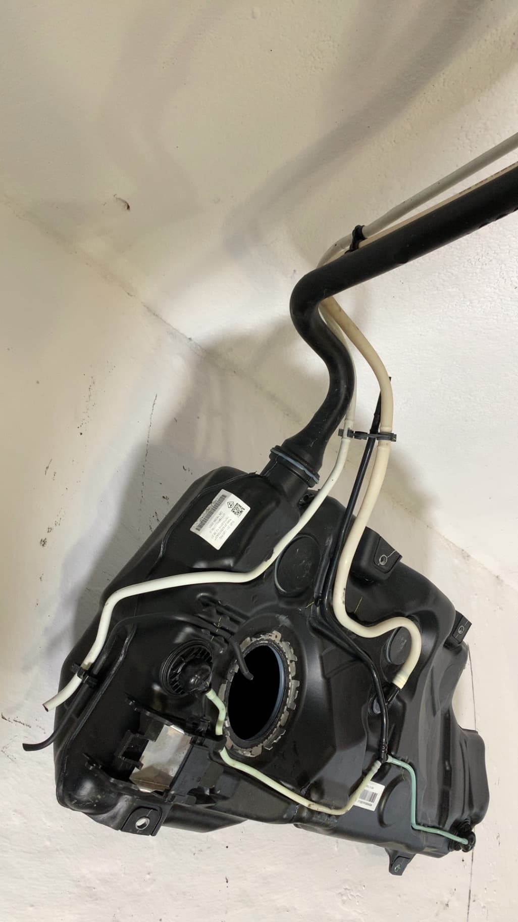 Deposito combustible SEAT ATECA (KH7) 3