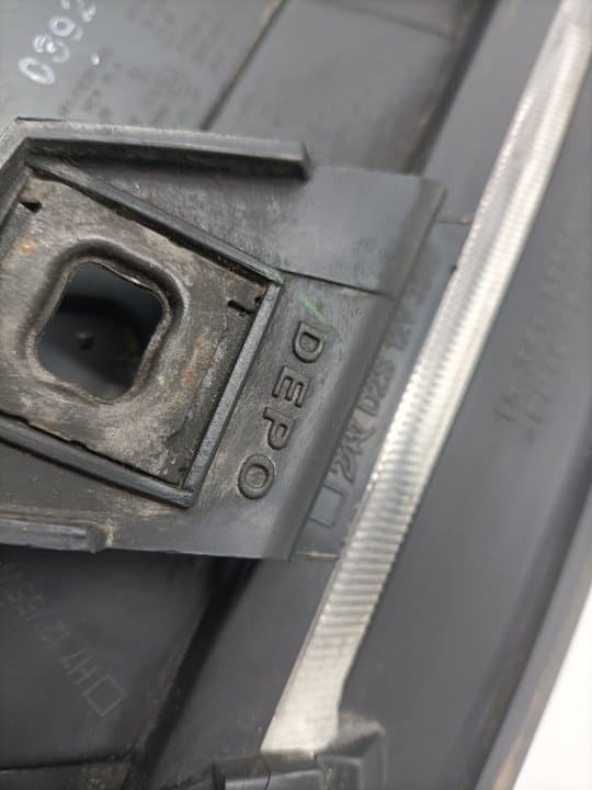 Faro derecho AUDI A6 BERLINA (4B2) 3