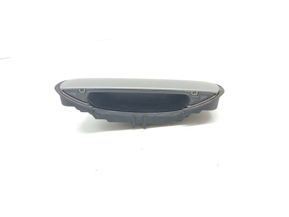 Maneta exterior delantera derecha AUDI A6 BERLINA (4B2) 4