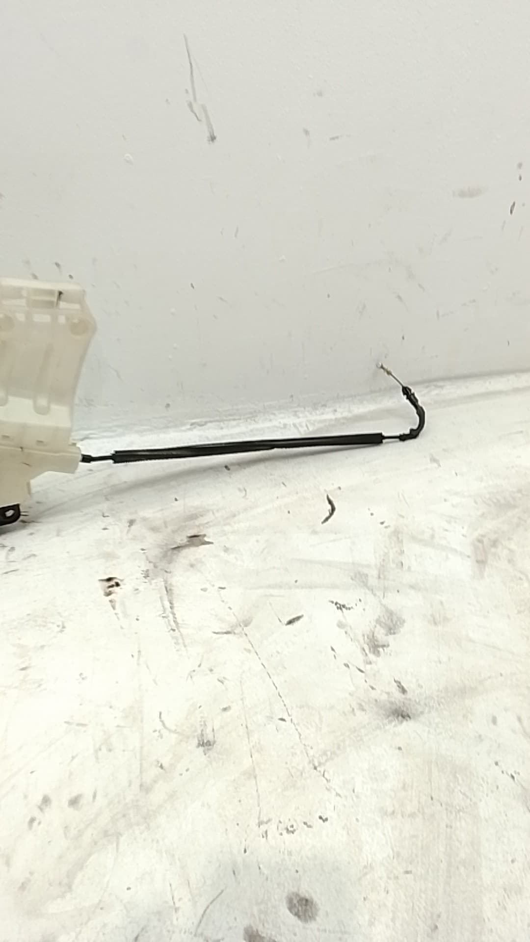 Cerradura puerta delantera izquierda JEEP RENEGADE 3