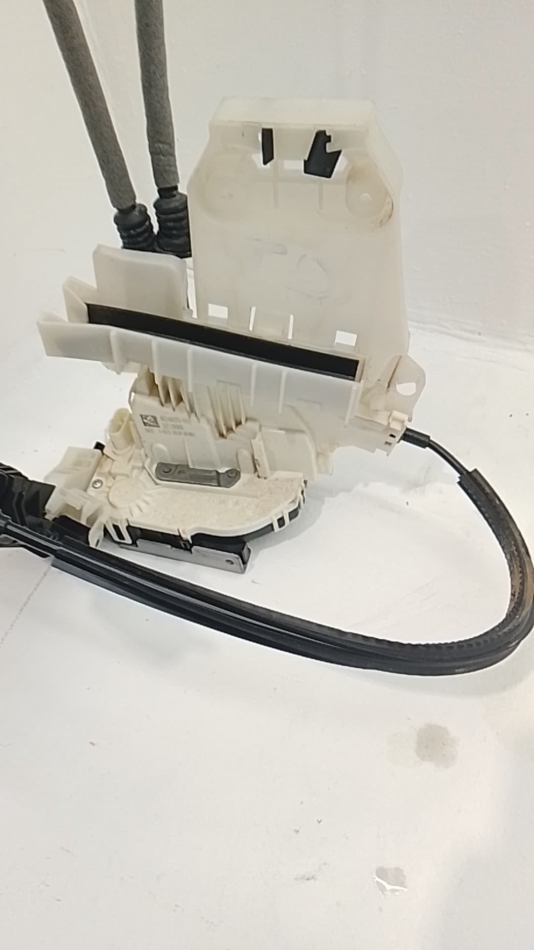 Cerradura puerta lateral derecha JEEP RENEGADE 3