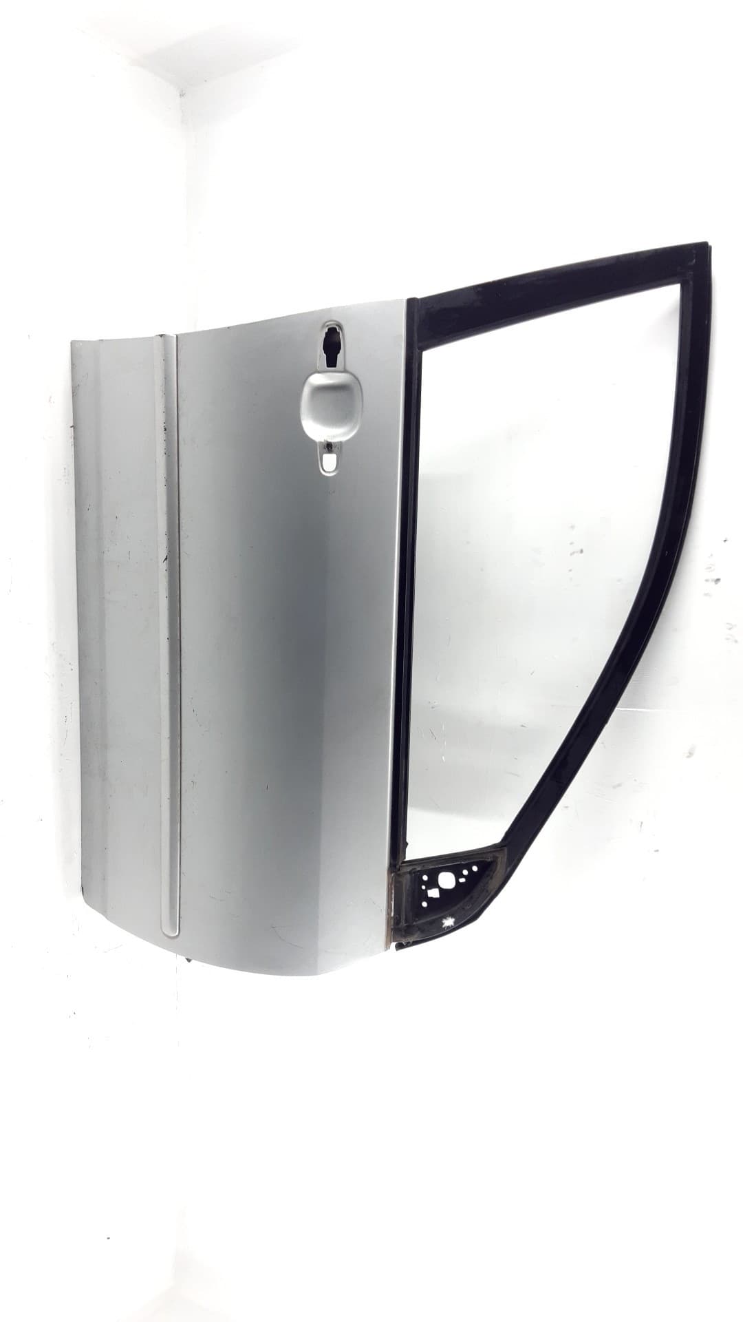 Puerta delantera derecha TOYOTA COROLLA (E12)