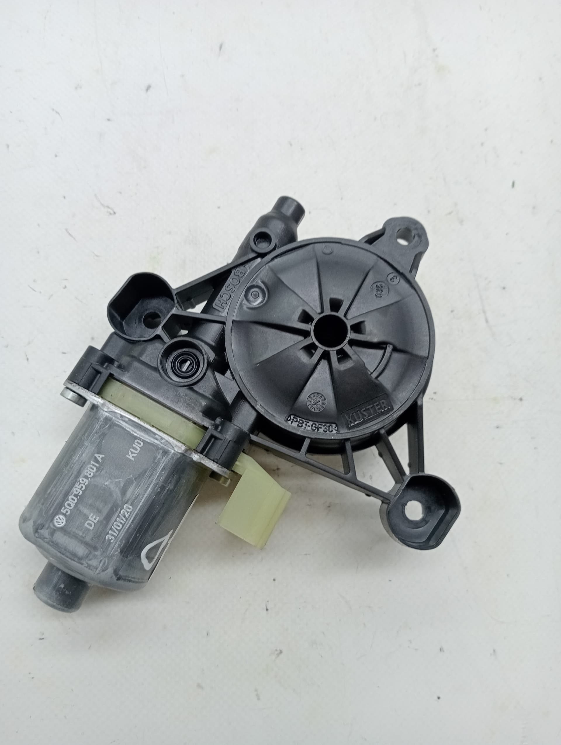 Motor elevalunas delantero derecho VOLKSWAGEN T-ROC 3