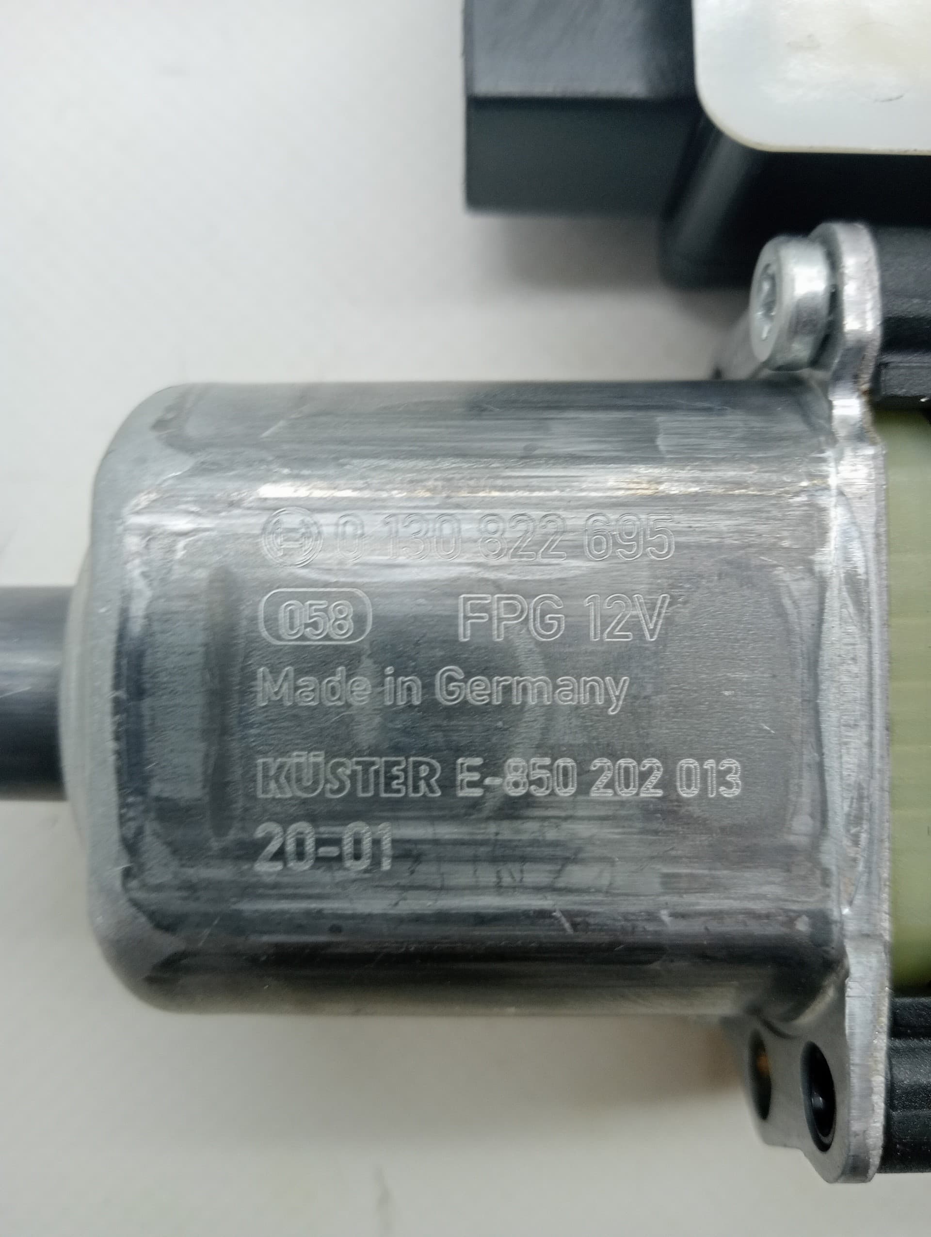 Motor elevalunas trasero izquierdo VOLKSWAGEN T-ROC 2