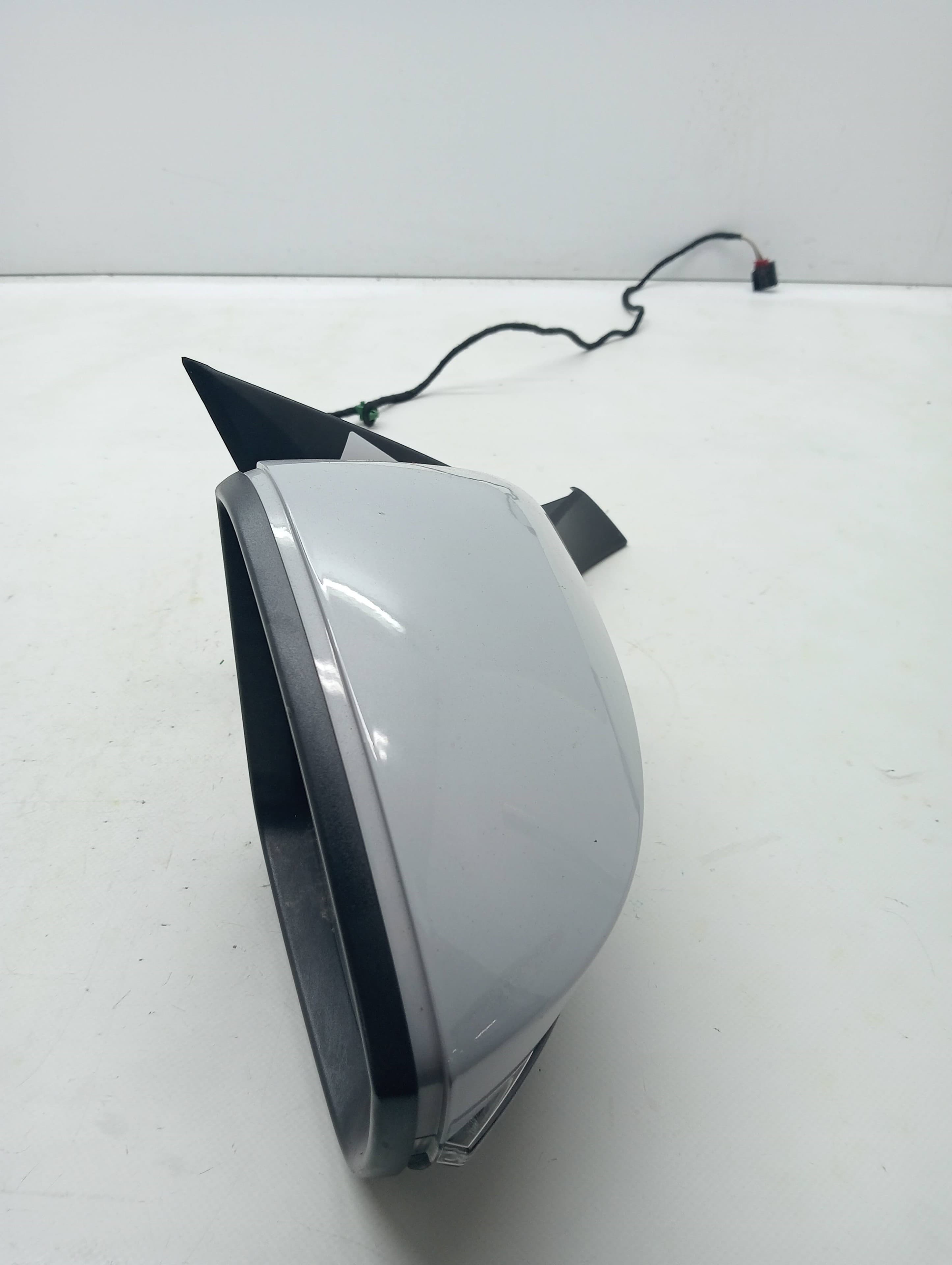 Retrovisor derecho VOLKSWAGEN T-ROC