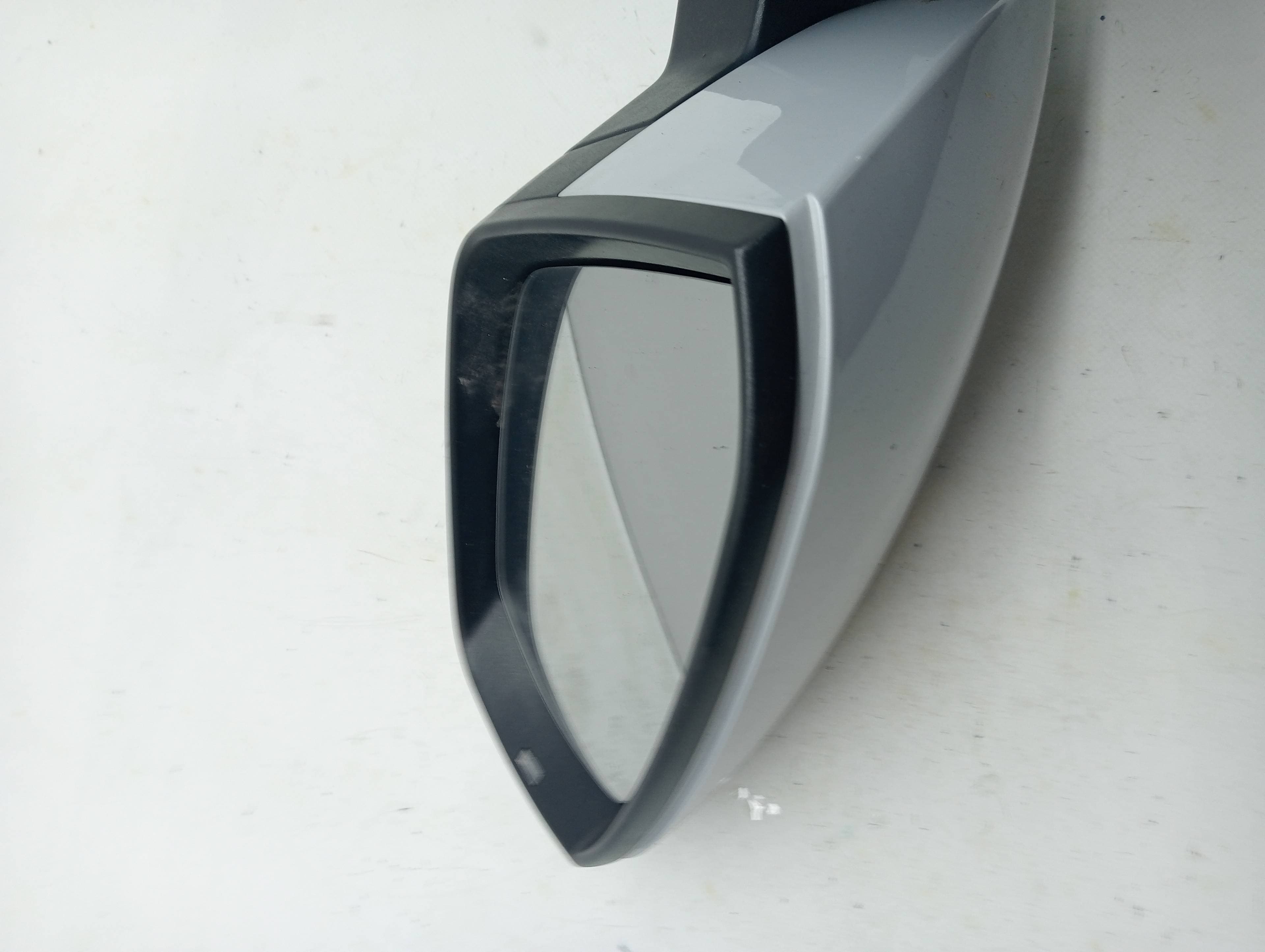 Retrovisor derecho VOLKSWAGEN T-ROC 3