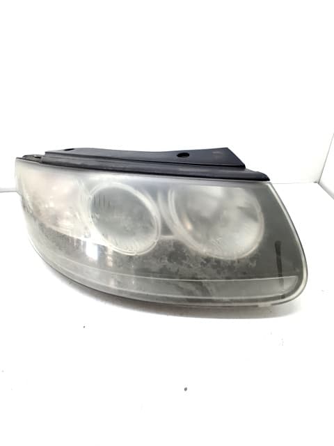 Faro derecho HYUNDAI SANTA FE (BM)