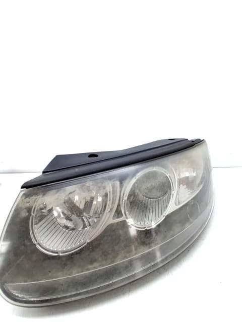 Faro izquierdo HYUNDAI SANTA FE (BM)