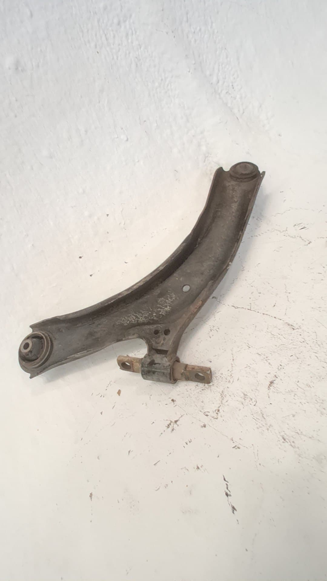 Brazo suspension inferior delantero derecho RENAULT KOLEOS 3