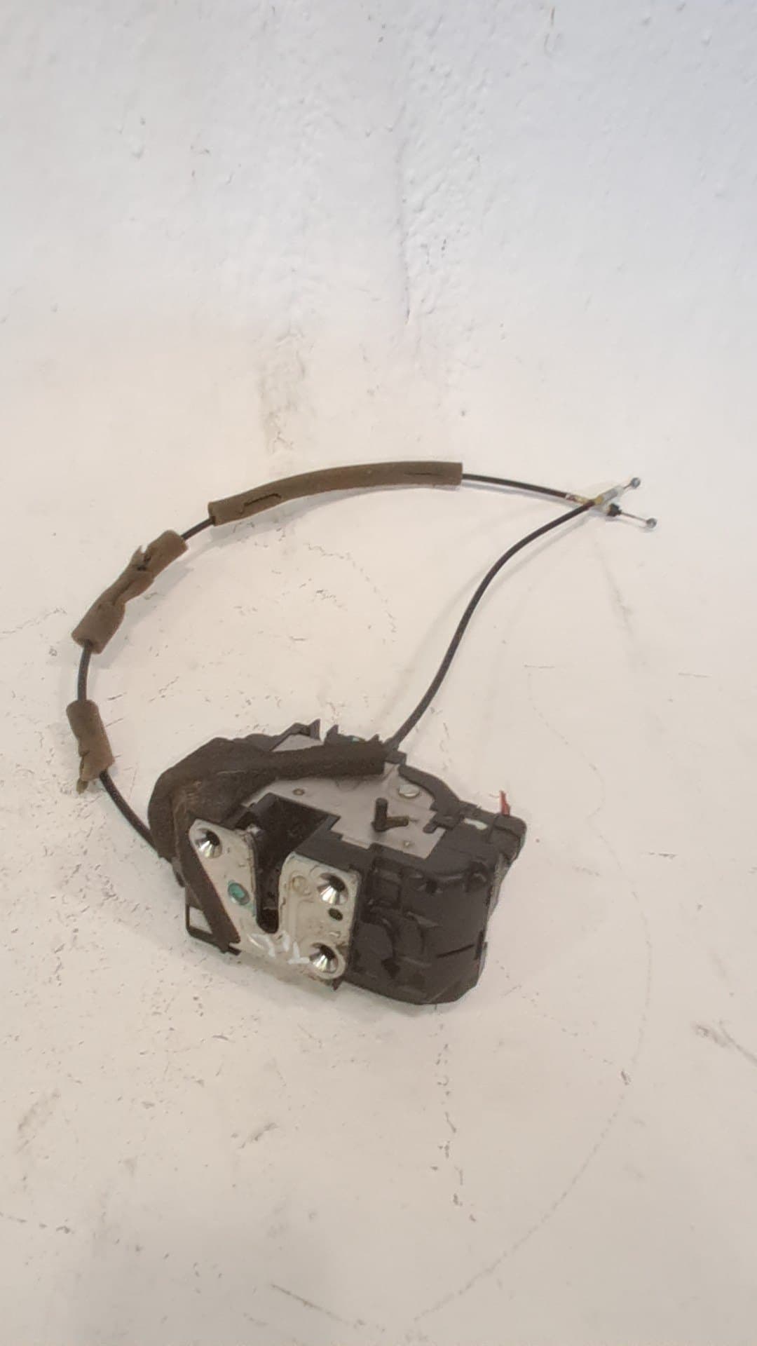 Cerradura puerta trasera izquierda RENAULT KOLEOS