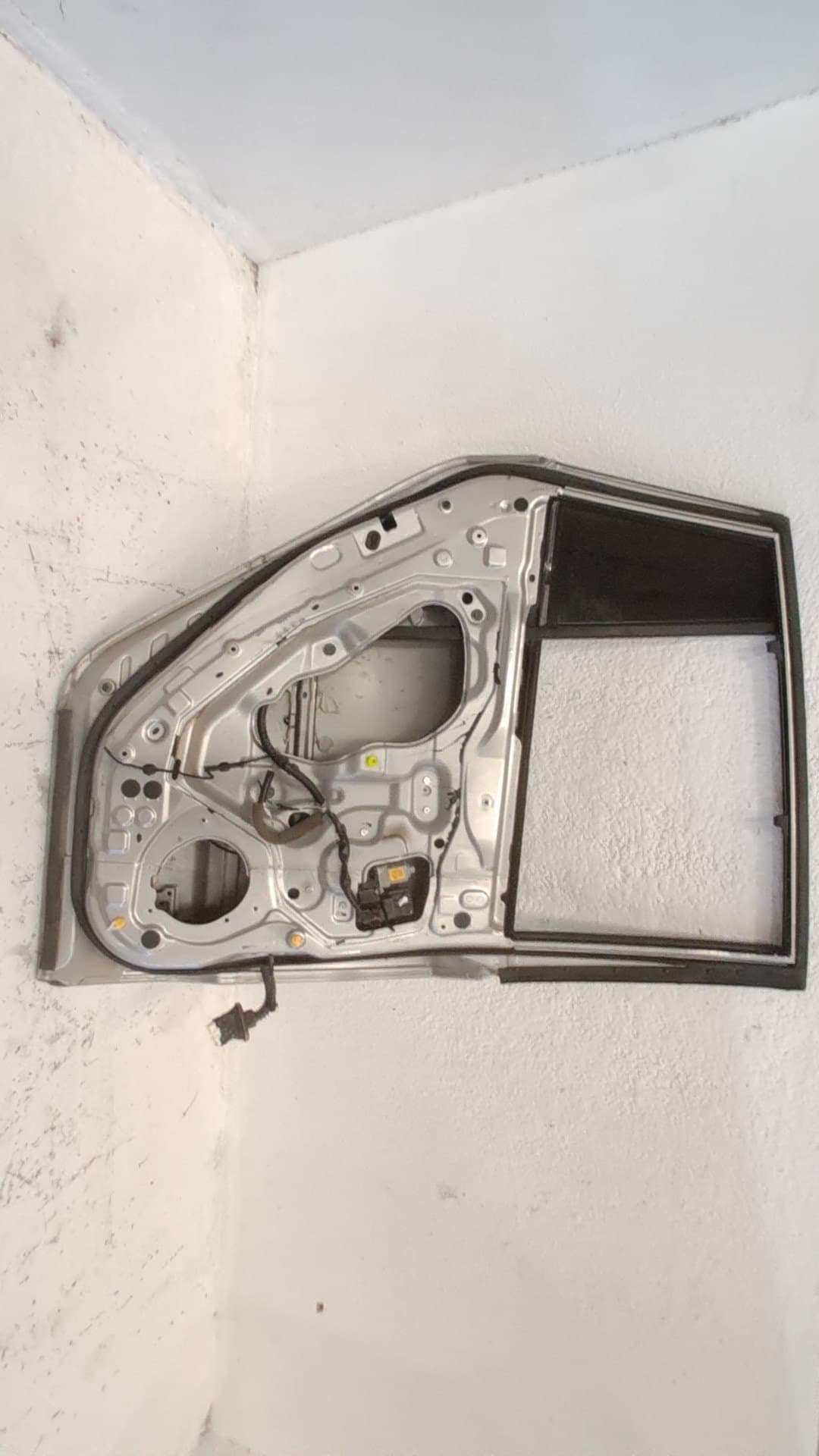 Puerta trasera izquierda RENAULT KOLEOS 2